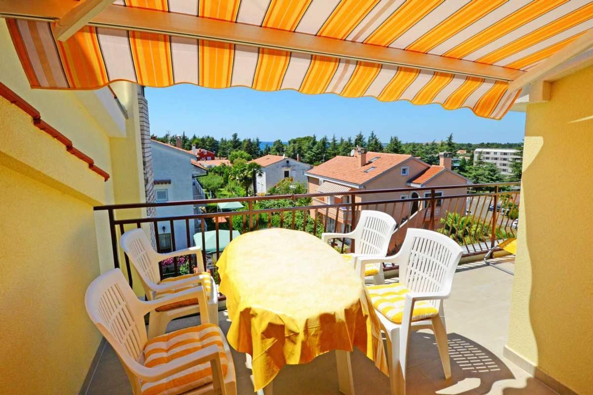 Apartments Jasmina Poreč Exteriör bild