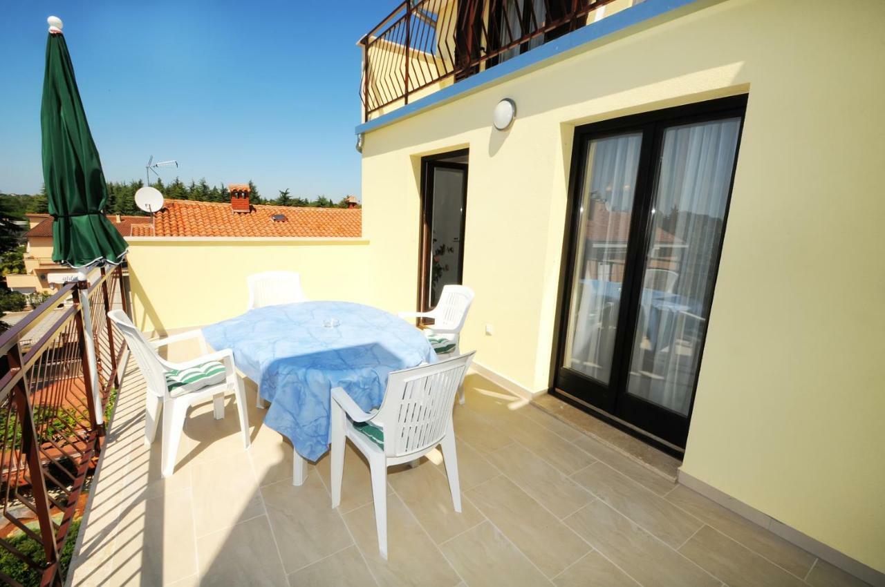 Apartments Jasmina Poreč Rum bild